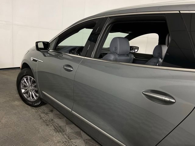 Used 2024 Buick Enclave Essence image 37