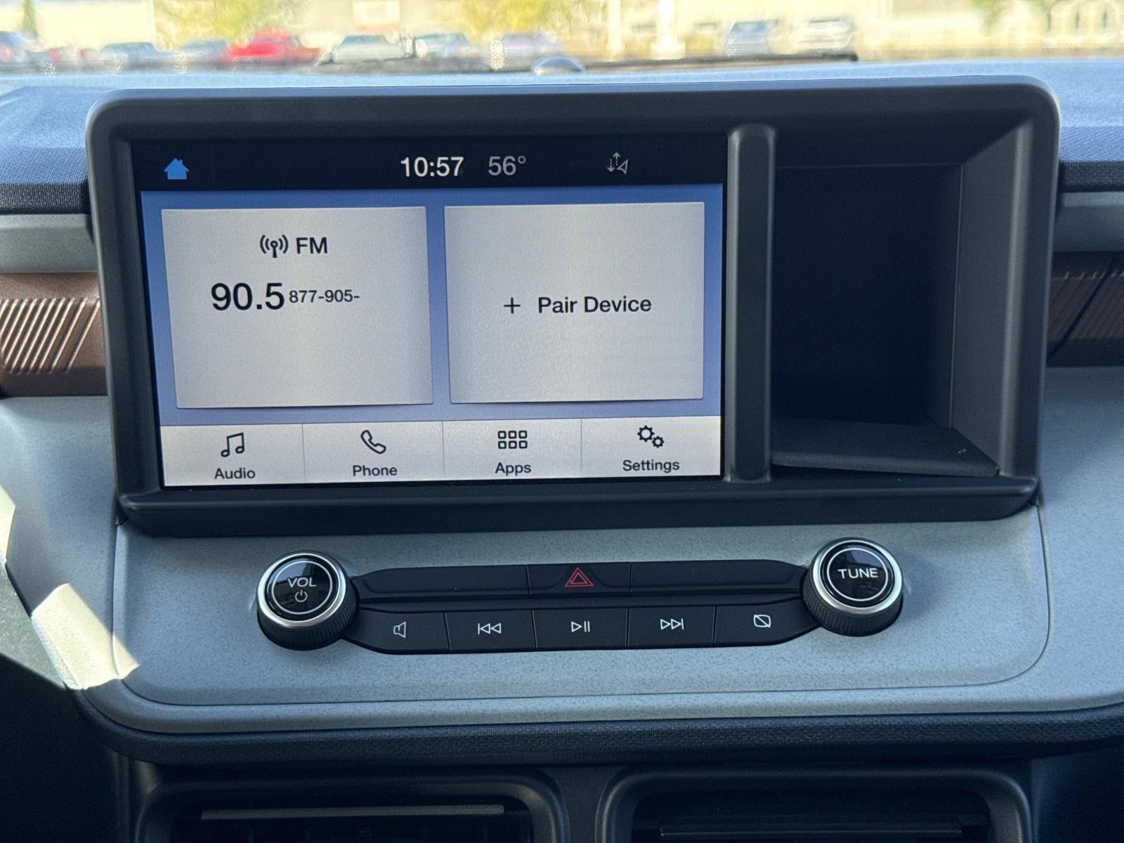 Used 2022 Ford Maverick Lariat image 3