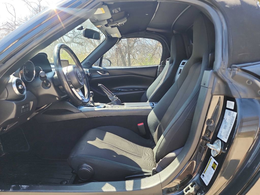 Used 2019 MAZDA MX-5 Miata Sport image 13