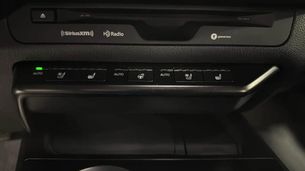 Used 2019 Lexus UX 200 F Sport FWD image 29