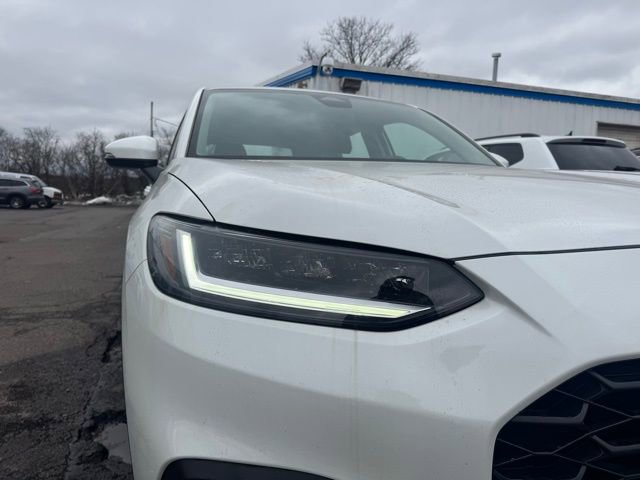 Certified 2025 Honda HR-V LX image 11