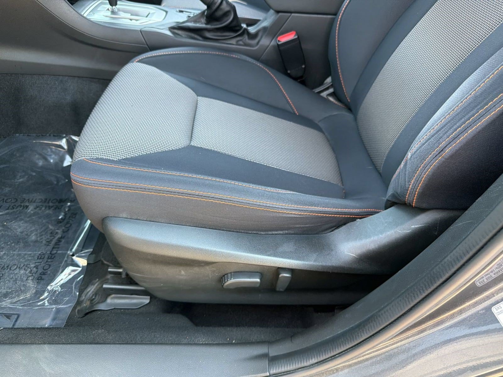 Used 2020 Subaru Crosstrek 2.0i Premium w/ Moonroof Package 2 AWD/4WD image 14