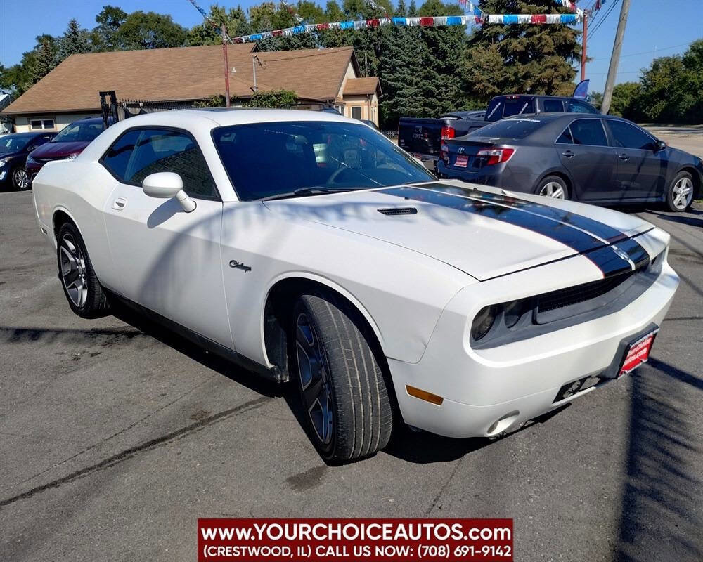 Used 2010 Dodge Challenger SE image 7