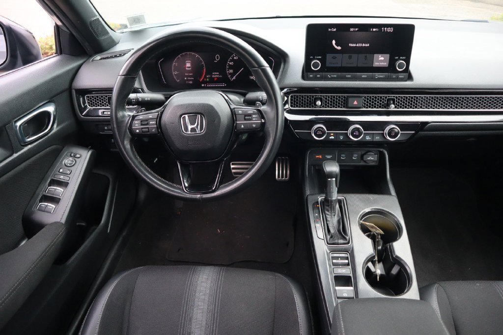 Used 2025 Honda Civic Sport image 14