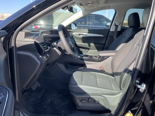 New 2025 Buick Envision Avenir image 9