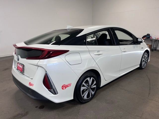Used 2017 Toyota Prius Prime Plus w/ Carpet Mat Package image 3