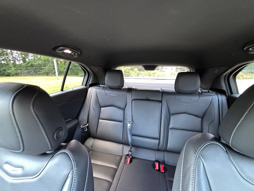 Used 2025 Cadillac XT4 Premium Luxury FWD image 35