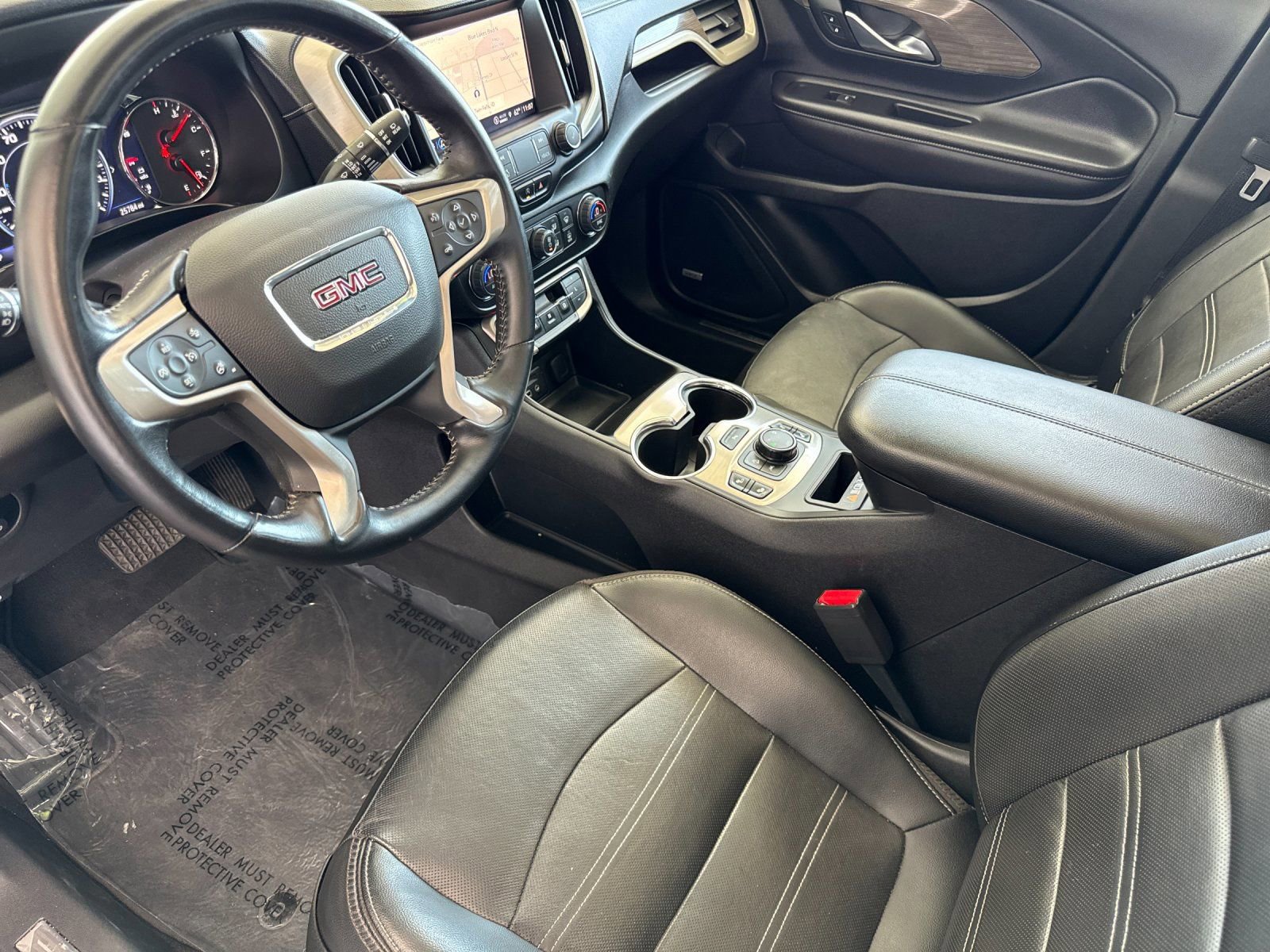 Used 2022 GMC Terrain Denali image 9