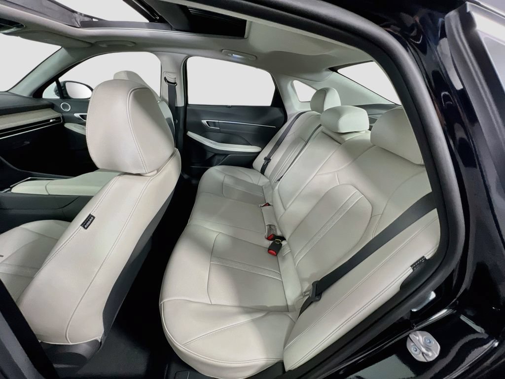 New 2026 Hyundai Sonata Limited FWD image 24