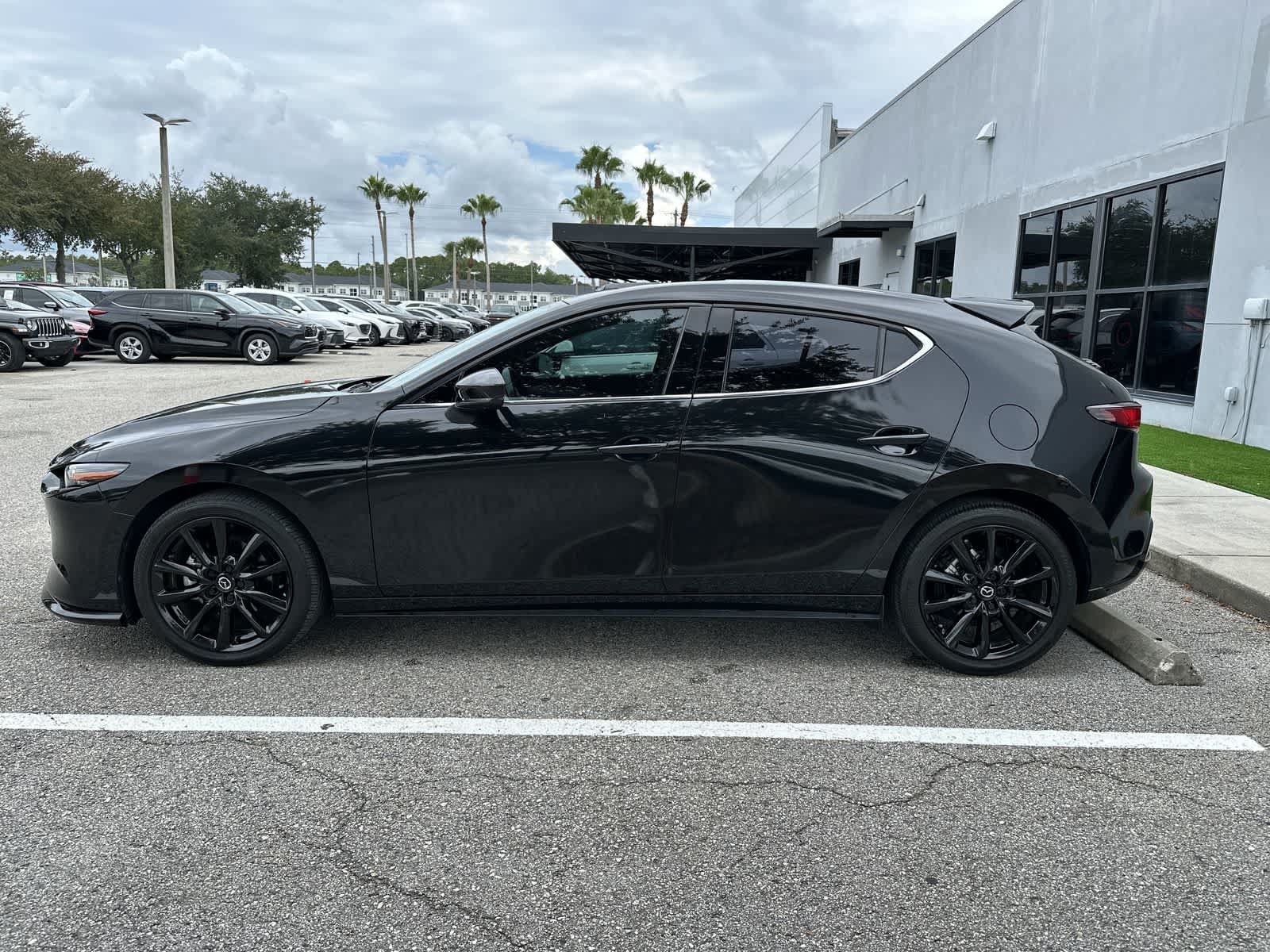 Used 2024 MAZDA MAZDA3 Hatchback w/Premium Plus Pkg AWD/4WD image 5