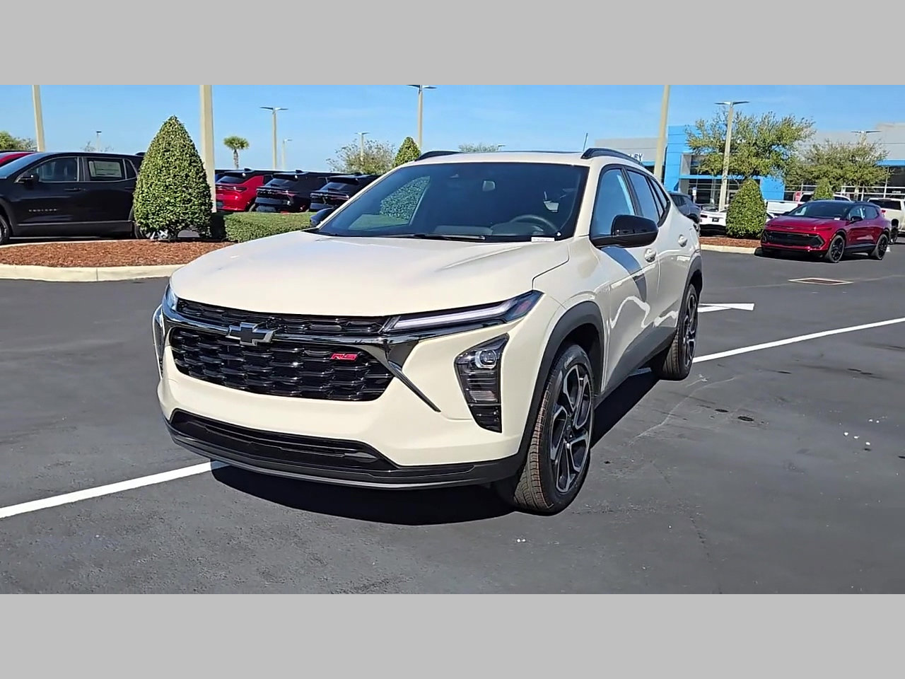 New 2026 Chevrolet Trax RS w/ Sunroof Package image 24
