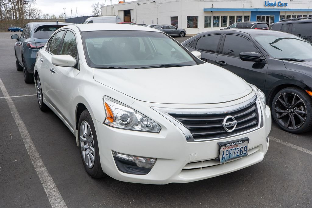 Used 2014 Nissan Altima 2.5 S image 3