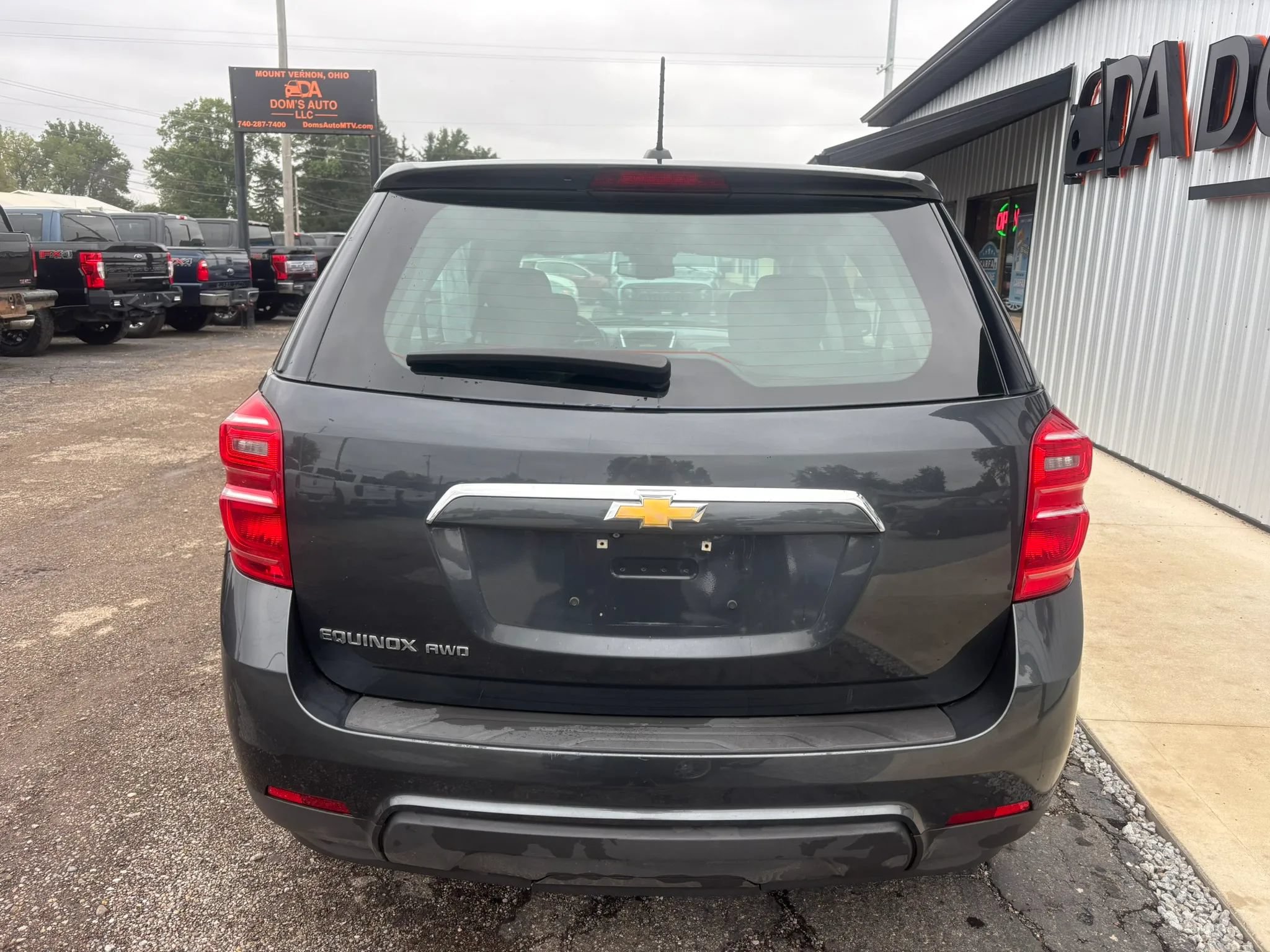 Used 2017 Chevrolet Equinox LS AWD/4WD image 6