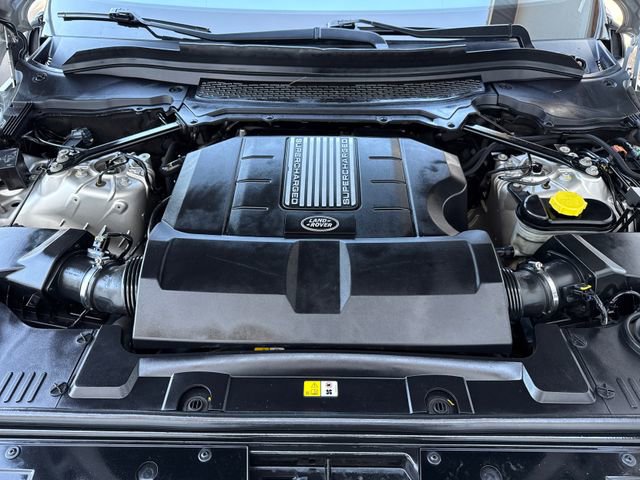 Used 2015 Land Rover Range Rover Autobiography image 26