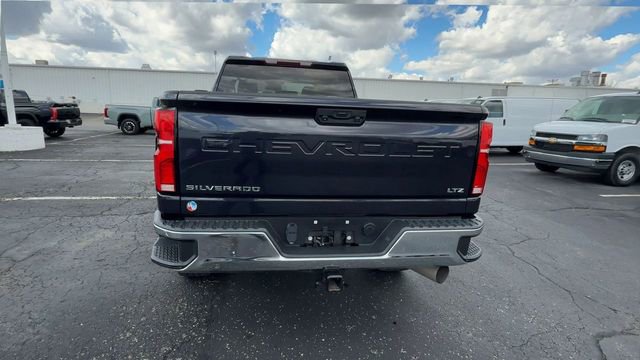Used 2024 Chevrolet Silverado 2500 LTZ AWD/4WD image 7