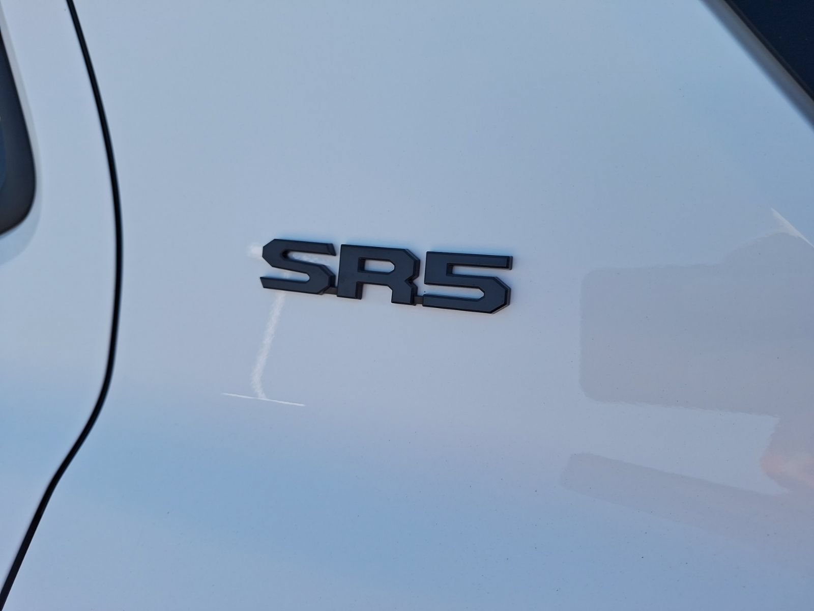 Used 2025 Toyota 4Runner SR5 AWD/4WD image 12