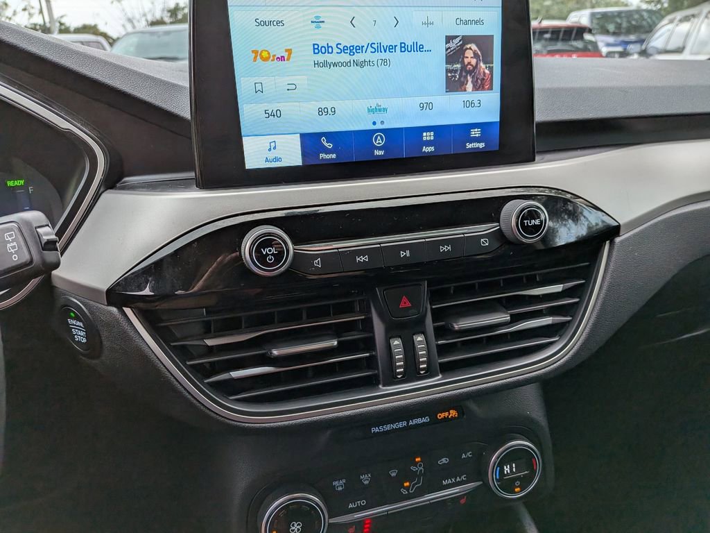 Used 2020 Ford Escape SE Sport image 24