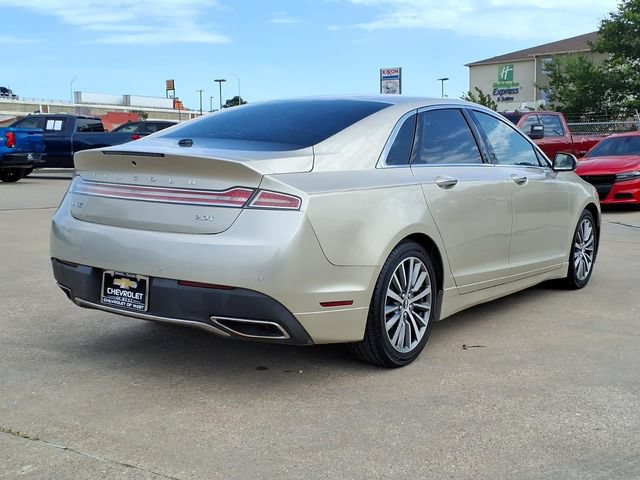 Used 2017 Lincoln MKZ Select w/ Select Plus Package FWD image 5