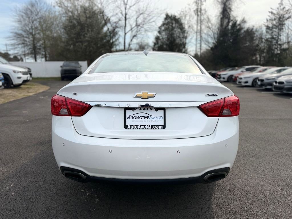 Used 2017 Chevrolet Impala Premier w/ Enhanced Convenience Package image 4