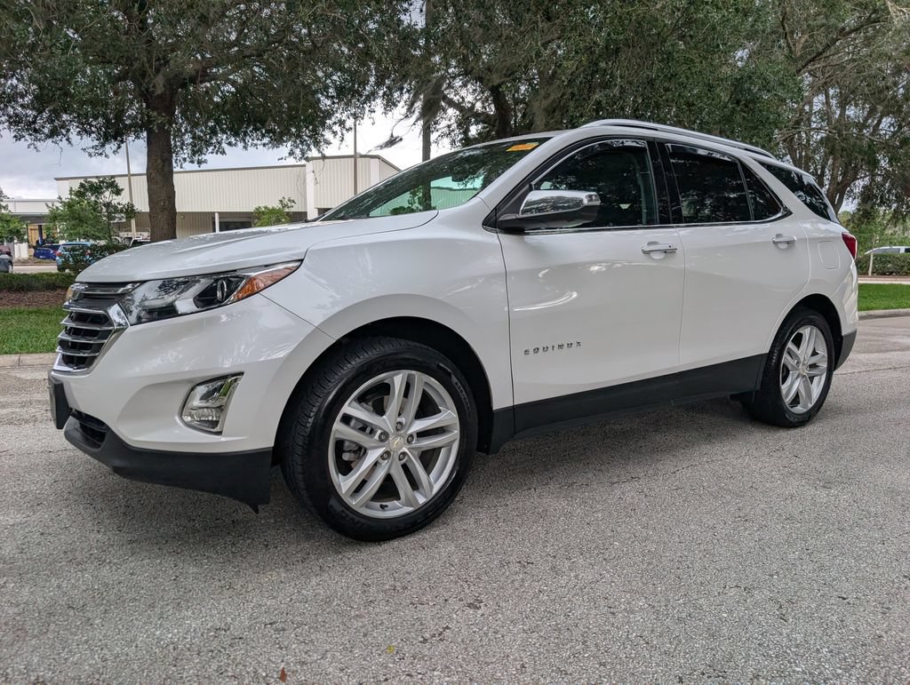 Used 2020 Chevrolet Equinox Premier FWD image 3