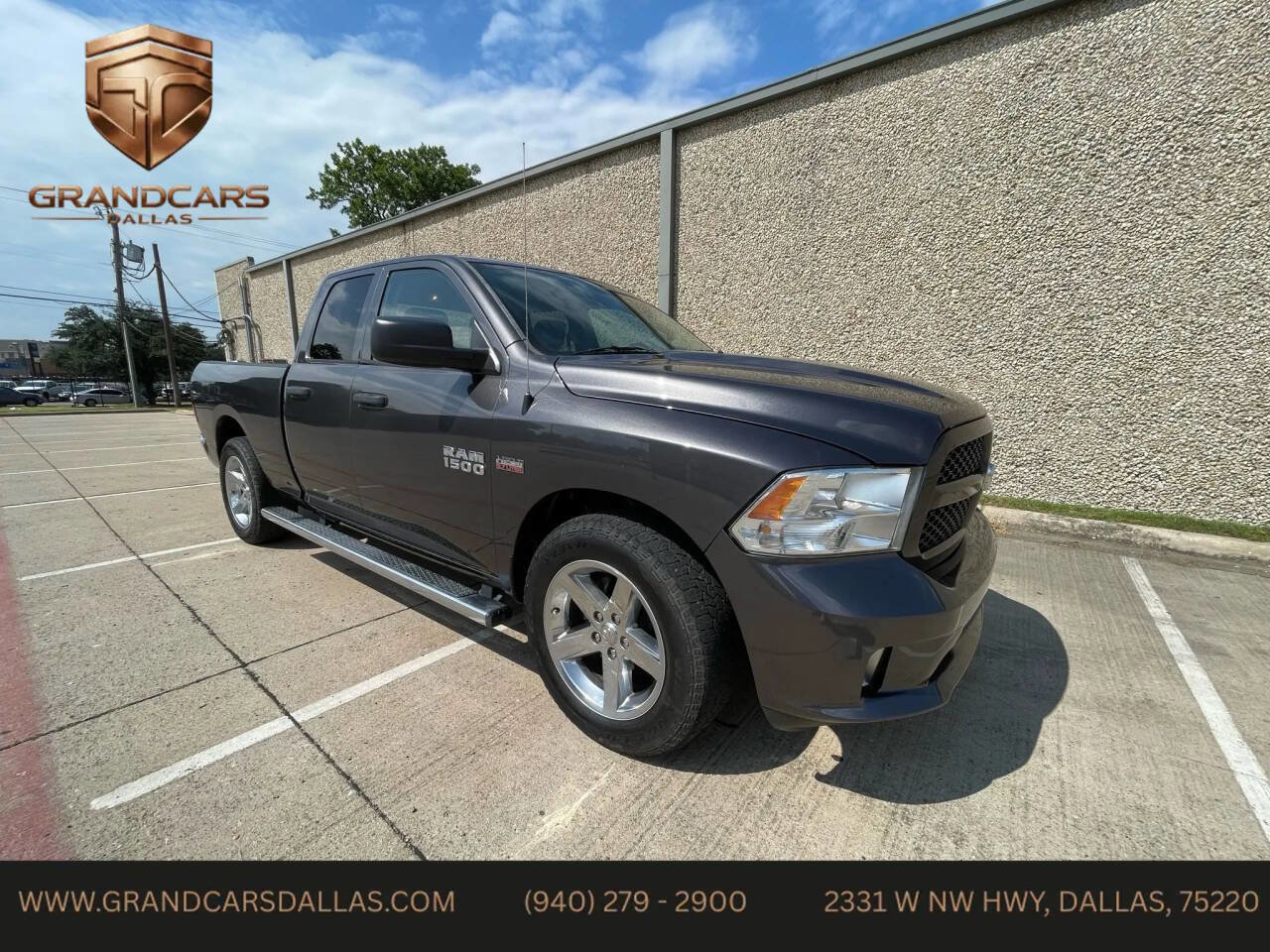 Used 2017 RAM 1500 Express image 1