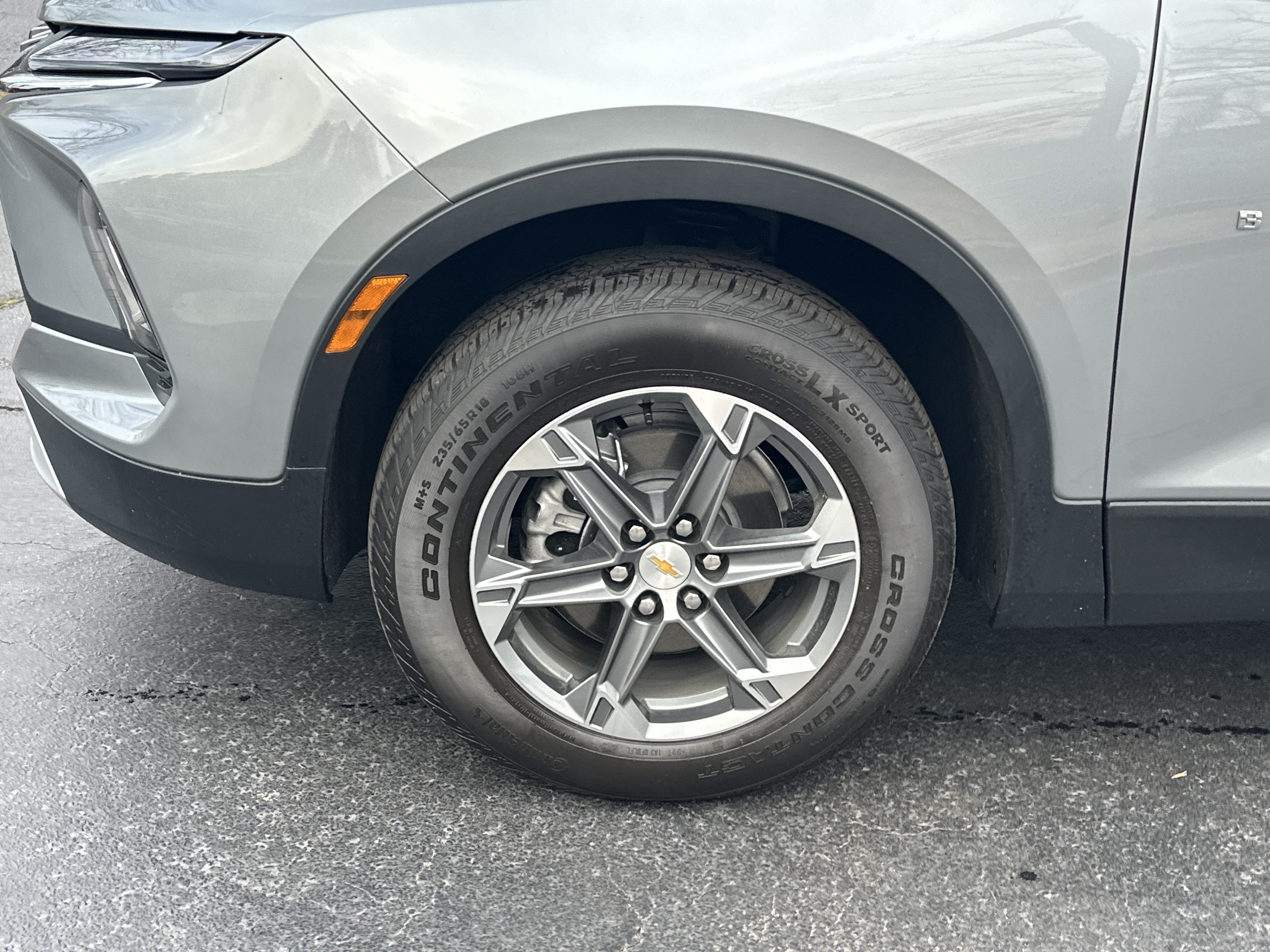 New 2025 Chevrolet Blazer LT w/ Convenience Package FWD image 13