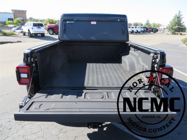 Used 2021 Jeep Gladiator Rubicon image 18
