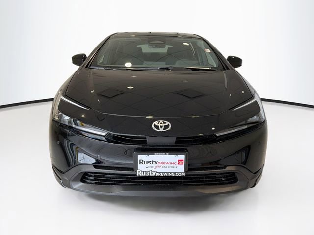 New 2026 Toyota Prius LE image 2
