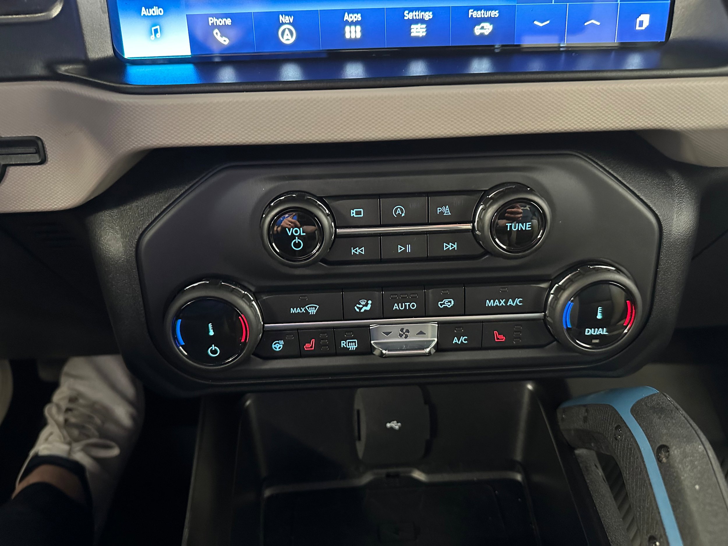 Used 2022 Ford Bronco Wildtrak image 17