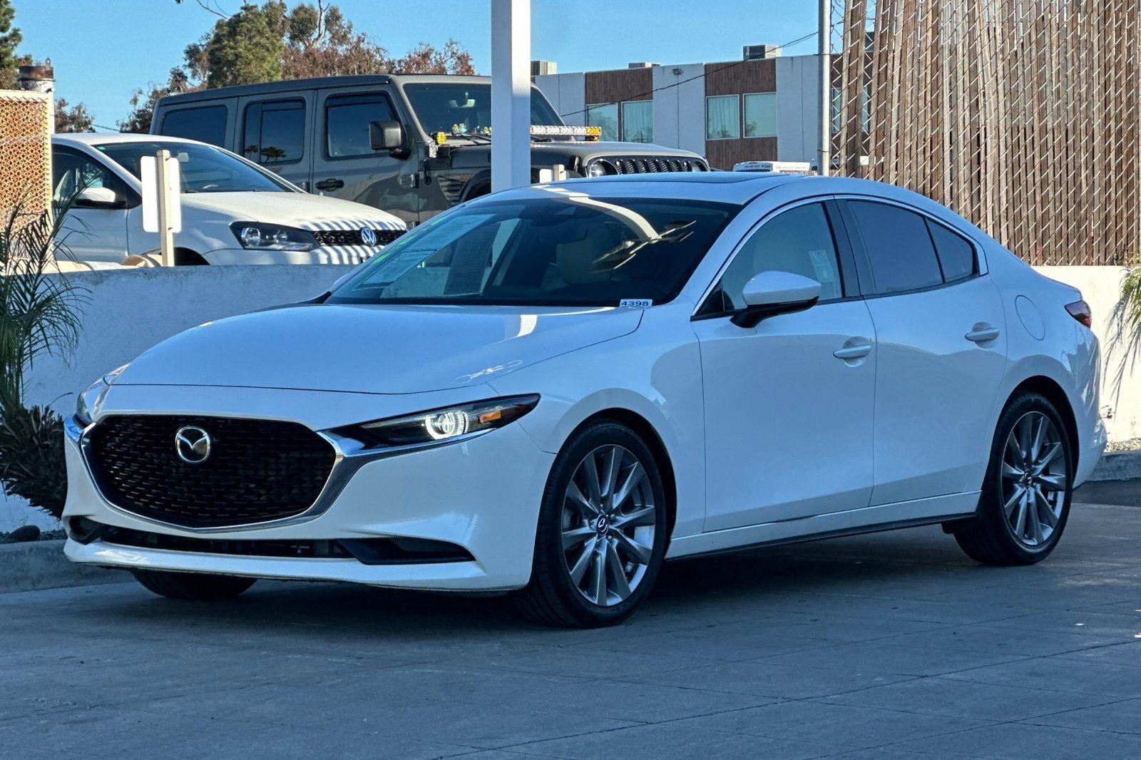Used 2019 MAZDA MAZDA3 Sedan w/ Premium Package image 8