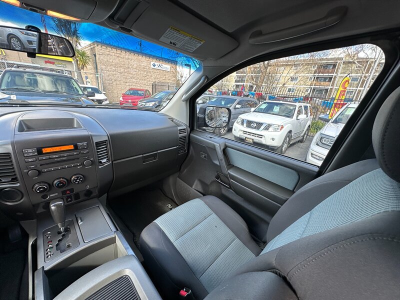 Used 2007 Nissan Titan SE RWD image 17