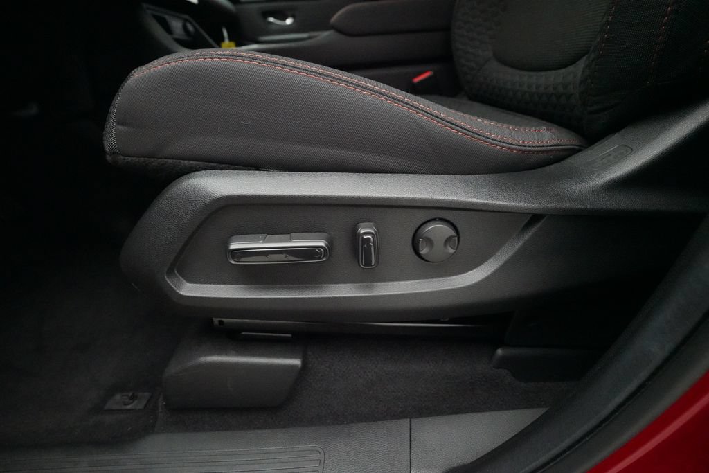 Certified 2025 Honda Pilot Sport image 28