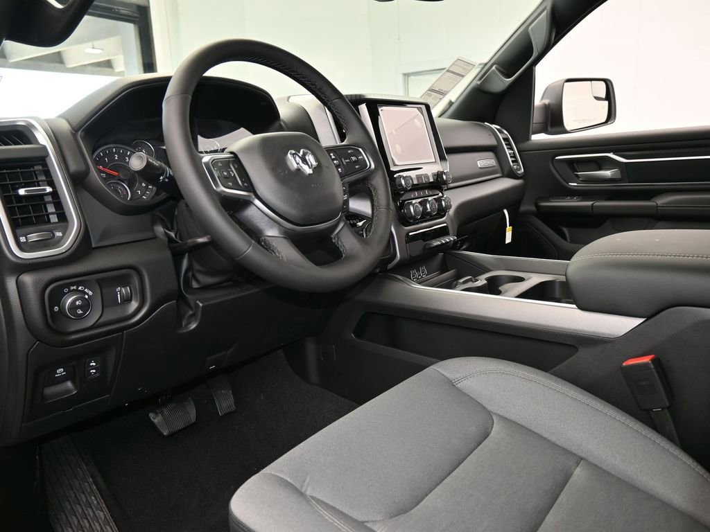 Used 2026 RAM 1500 Big Horn AWD/4WD image 12