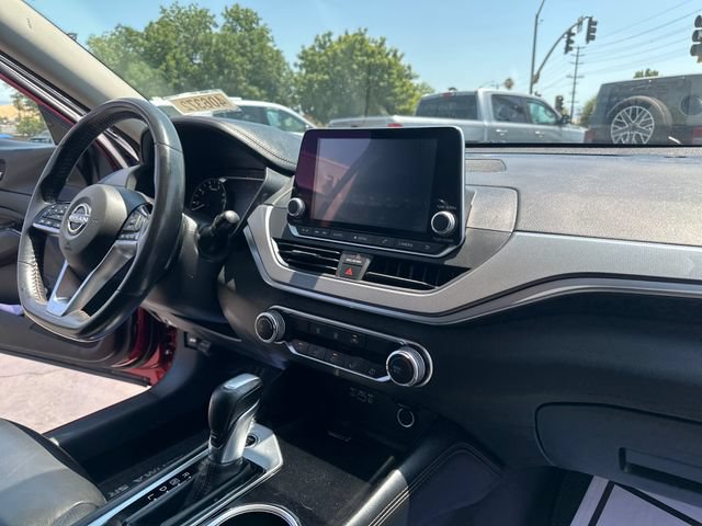 Used 2023 Nissan Altima 2.5 SR FWD image 27