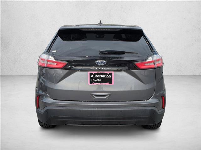 Used 2021 Ford Edge SE image 7