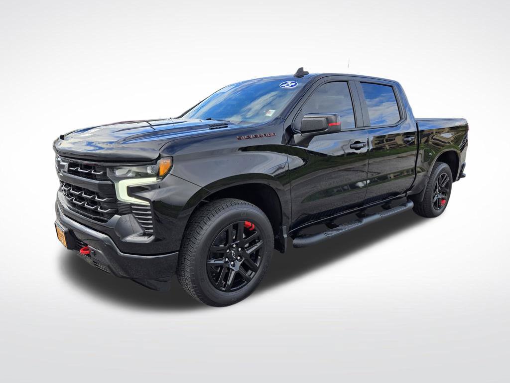 Used 2023 Chevrolet Silverado 1500 RST w/ Redline Edition AWD/4WD image 7