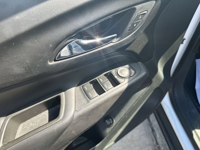 Used 2019 Chevrolet Equinox LT w/ Sun & Navigation Package FWD image 26