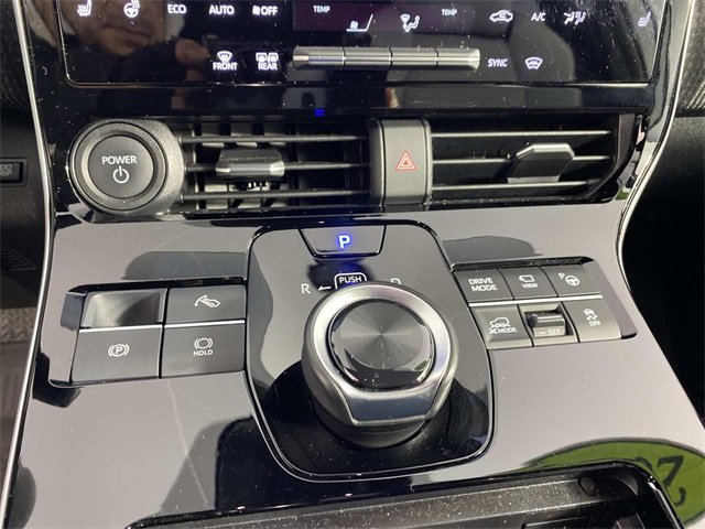 Used 2024 Subaru Solterra Limited image 20