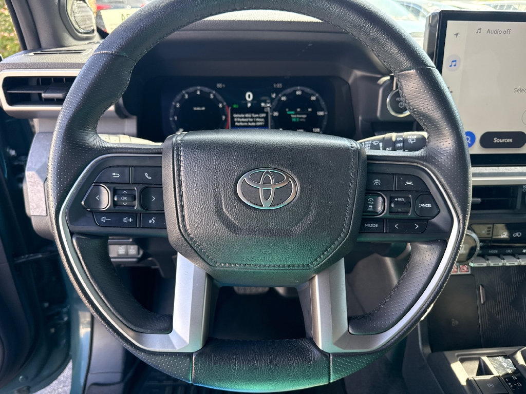 Used 2025 Toyota 4Runner Trailhunter AWD/4WD image 18