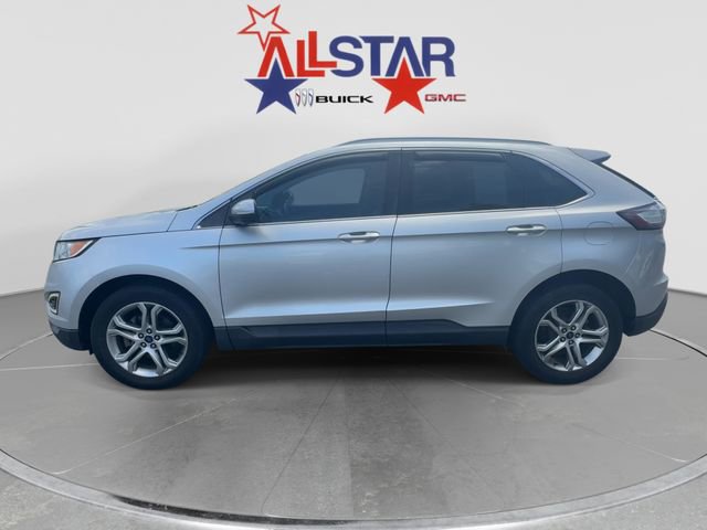 Used 2017 Ford Edge Titanium w/ Technology Package FWD image 4