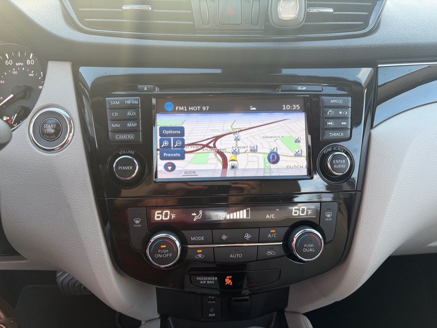 Used 2018 Nissan Rogue Sport SL w/ SL Premium Package AWD/4WD image 34