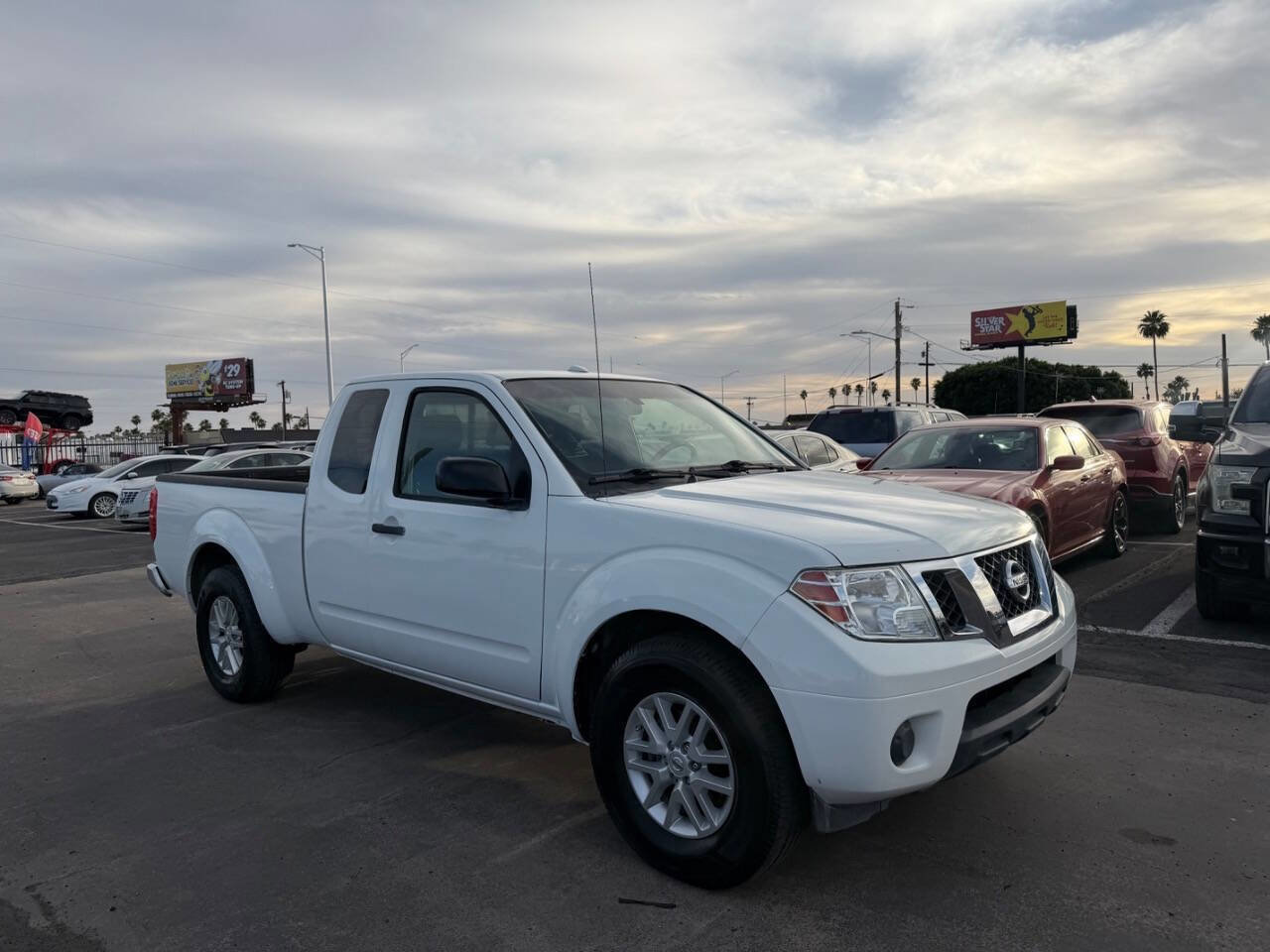 Used 2018 Nissan Frontier SV RWD image 13
