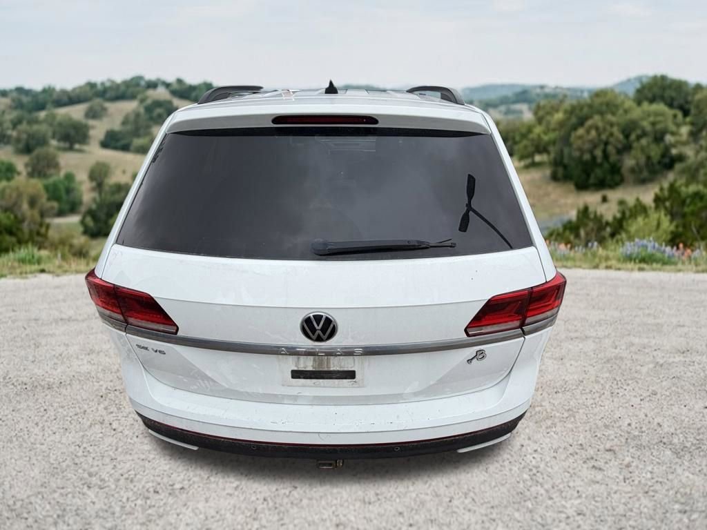 Used 2021 Volkswagen Atlas SE w/ Panoramic Sunroof Package FWD image 7
