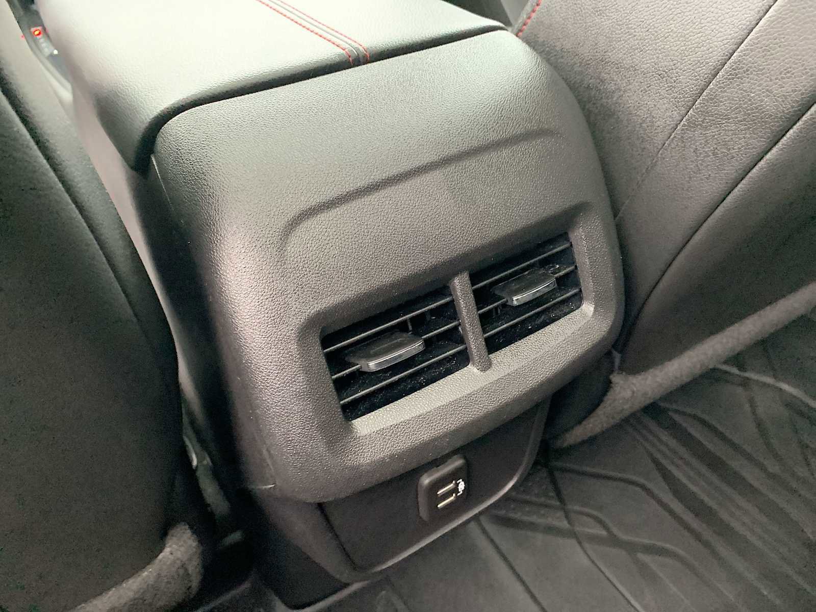 Certified 2022 Chevrolet Equinox RS image 21