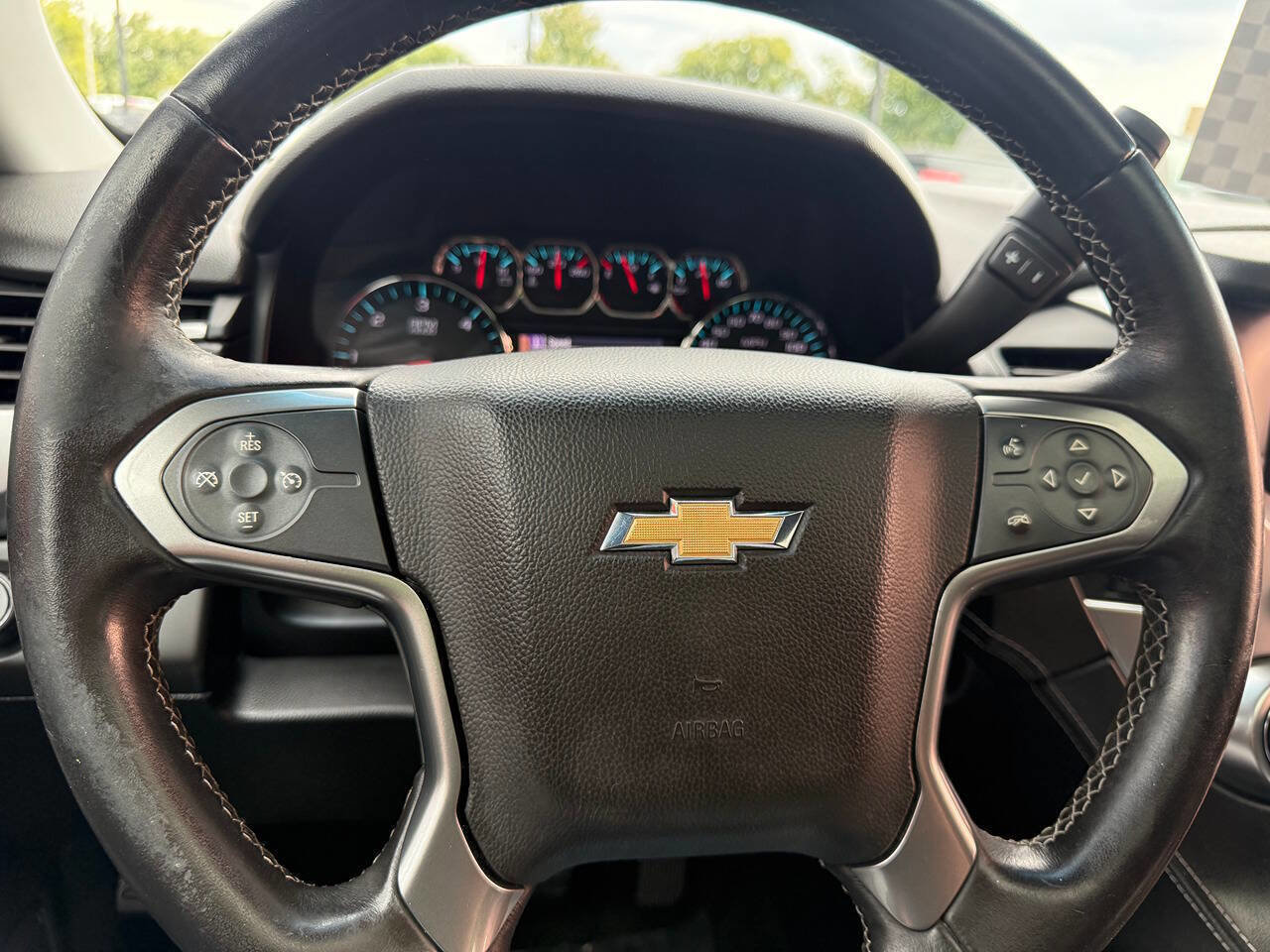 Used 2015 Chevrolet Tahoe LS image 12