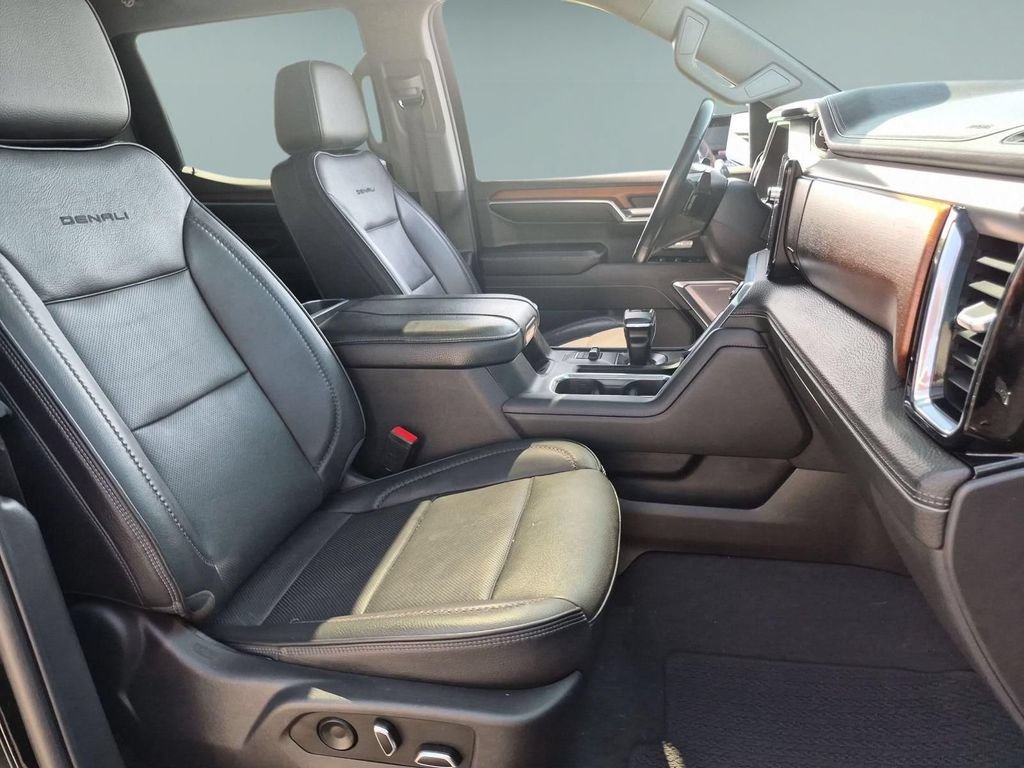Used 2023 GMC Sierra 1500 Denali w/ Denali Reserve Package AWD/4WD image 28