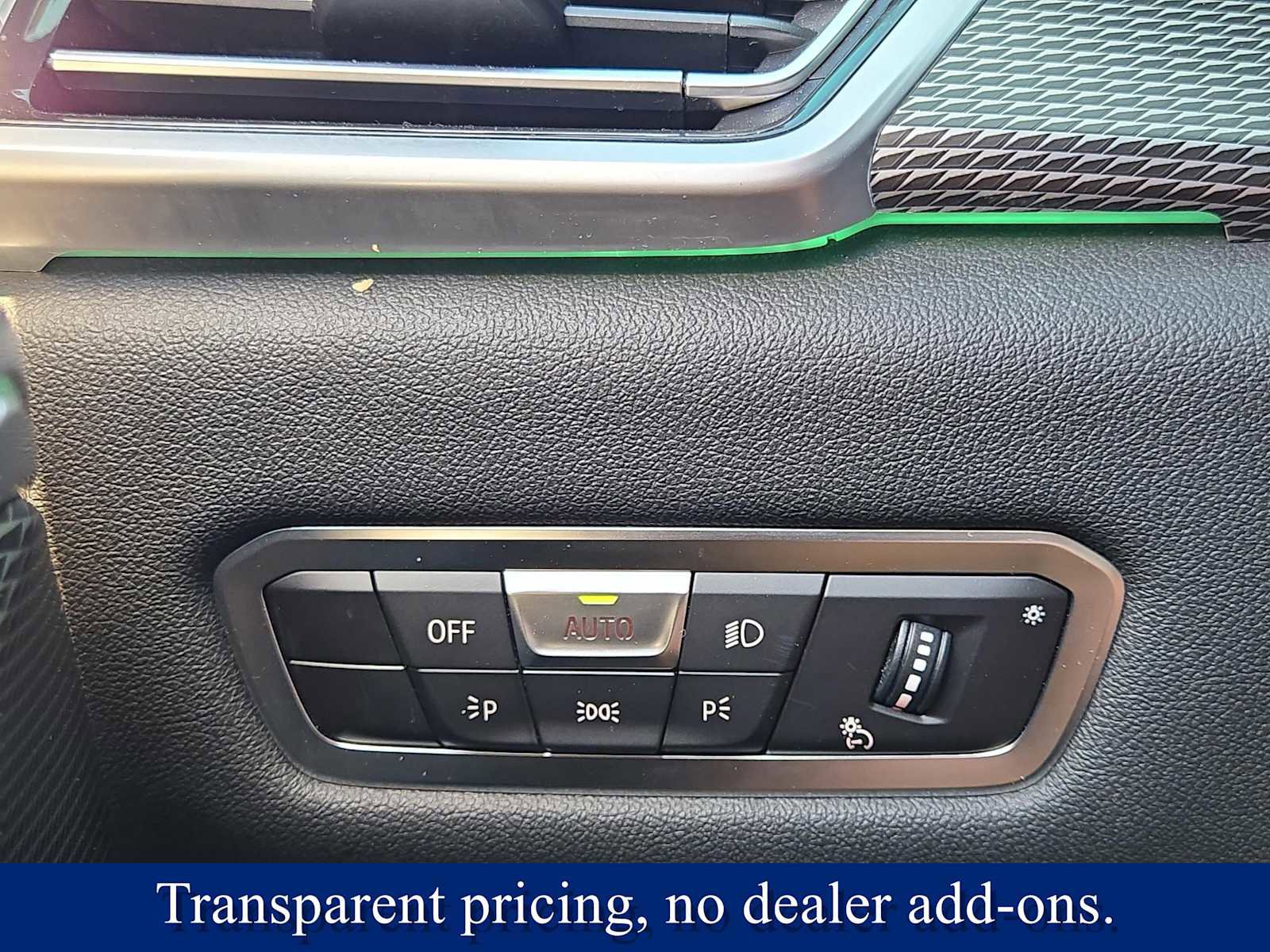 Used 2022 BMW X6 M50i w/ Premium Package AWD/4WD image 24