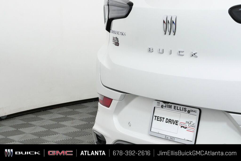 New 2026 Buick Encore GX Avenir w/ Avenir Technology Package FWD image 34