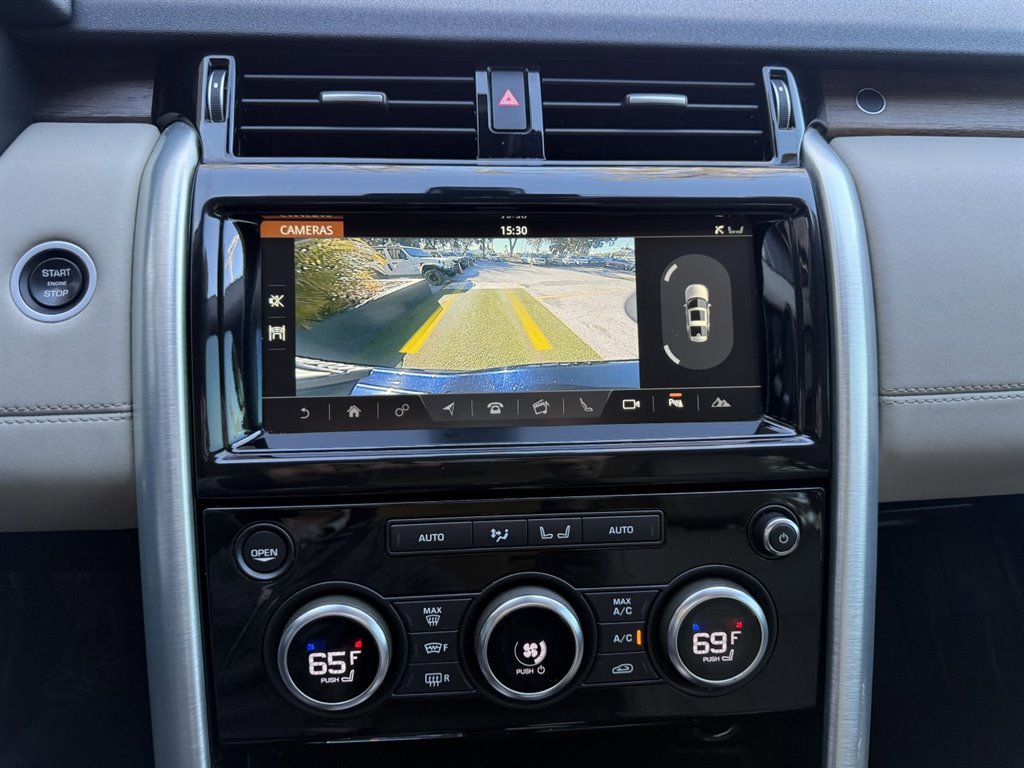 Used 2018 Land Rover Discovery HSE image 30