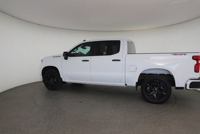 Used 2023 Chevrolet Silverado 1500 Custom w/ LPO, Dark Essentials Package AWD/4WD image 9